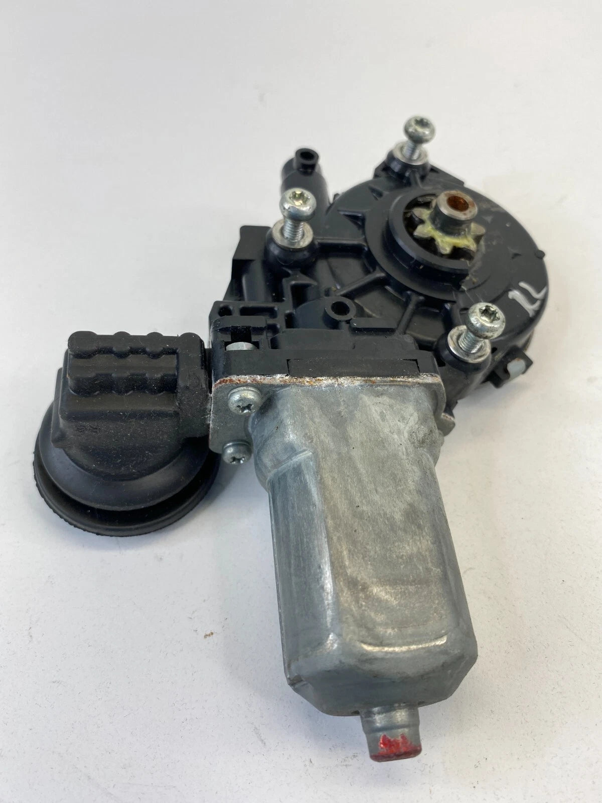 08-15 SCION XB 09-14 XD REAR LEFT DOOR POWER WINDOW MOTOR 85710-35180 OEM