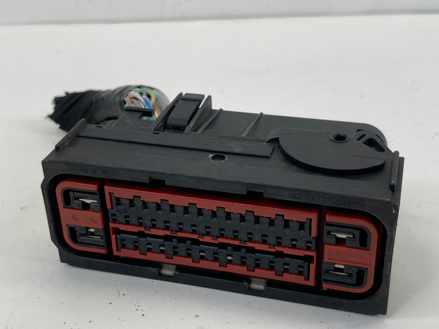 2008 2009 Land Rover LR2 AWD ABS Anti Lock Brake Pump Plug Connector OEM