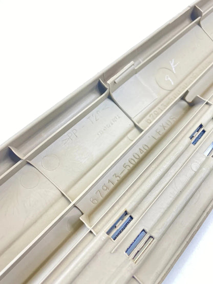 1997-2000 LEXUS LS400 FRONT RIGHT DOOR SCUFF SILL PLATE TRIM MOLDING 67913-50040