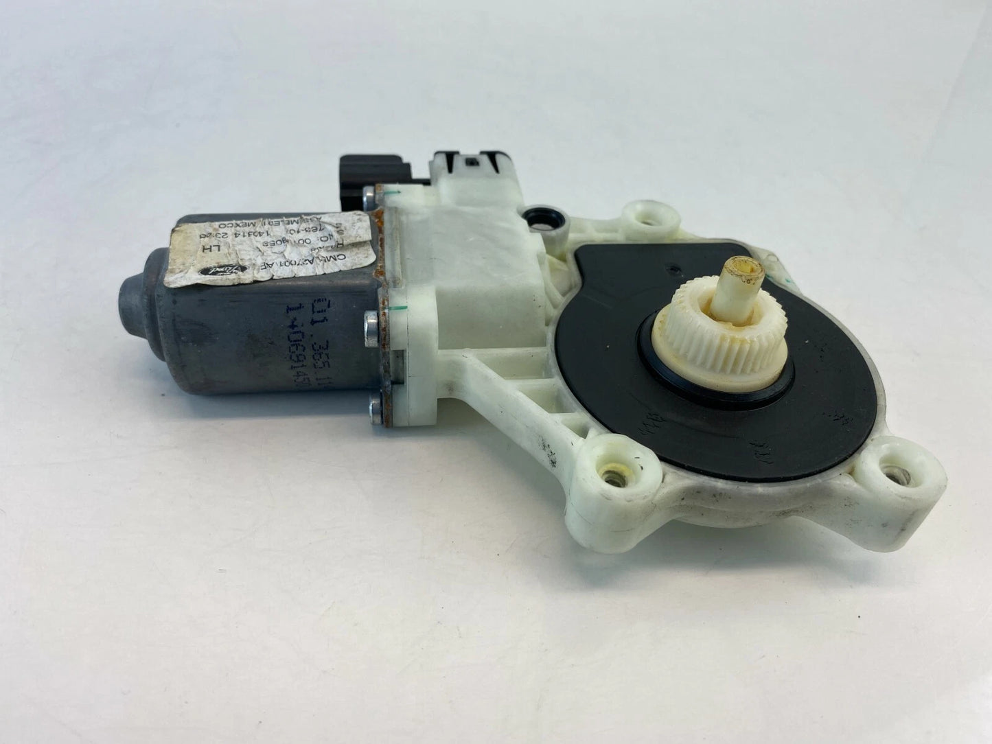2012-2018 FORD FOCUS REAR LEFT SIDE DOOR POWER WINDOW MOTOR CM51-A27001 2 PINS