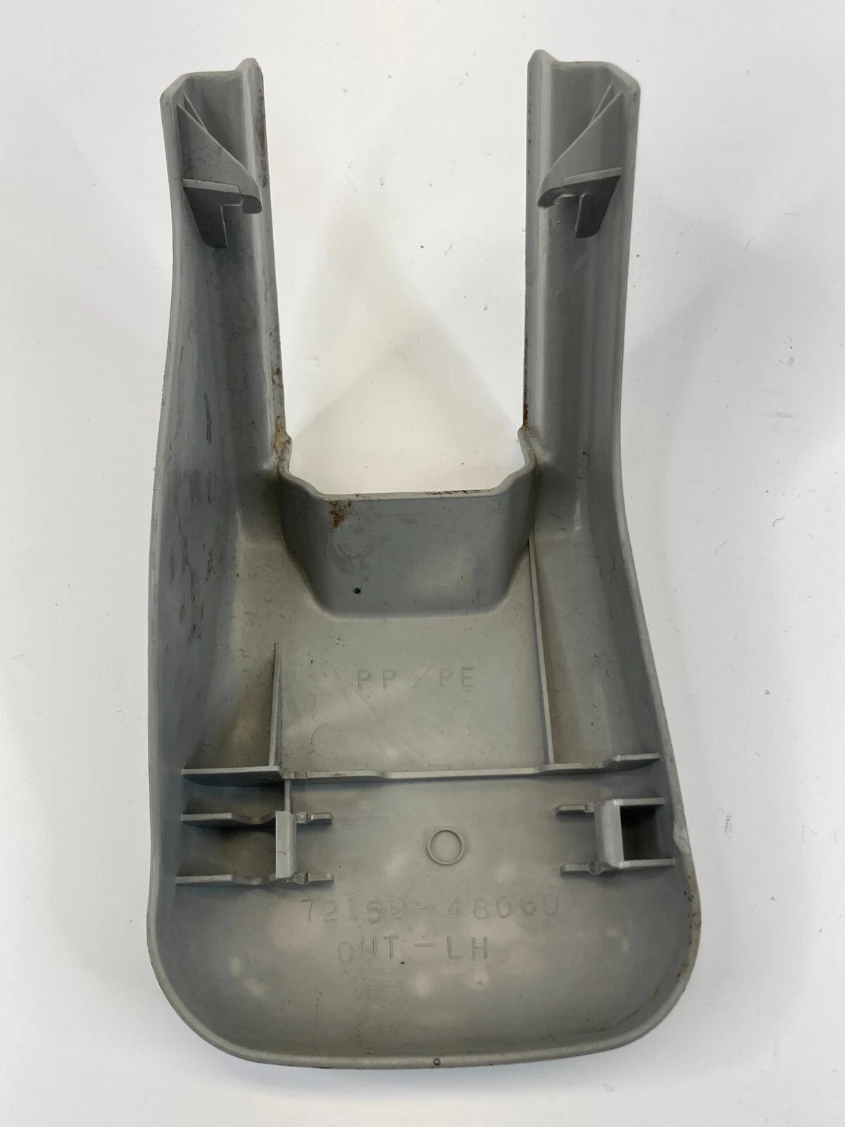 06-08 LEXUS RX400H REAR LEFT SEAT TRACK OUTER COVER TRIM CAP 72159-48060 OEM