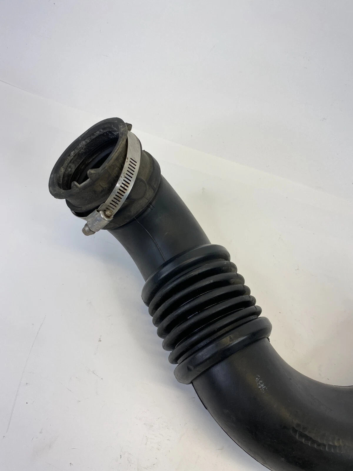 2007-2012 DODGE CALIBER 2.0L AIR INTAKE CLEANER HOSE DUCT OEM FACTORY 04891621AC