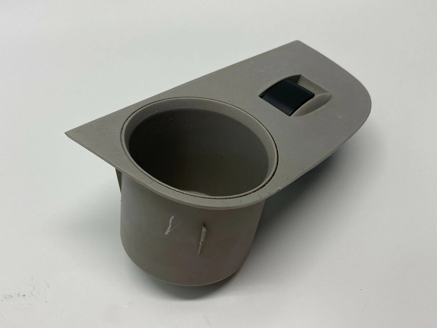 09-12 CHEVROLET TRAVERSE REAR LEFT SIDE POWER WINDOW SWITCH BEZEL TRIM 20817819