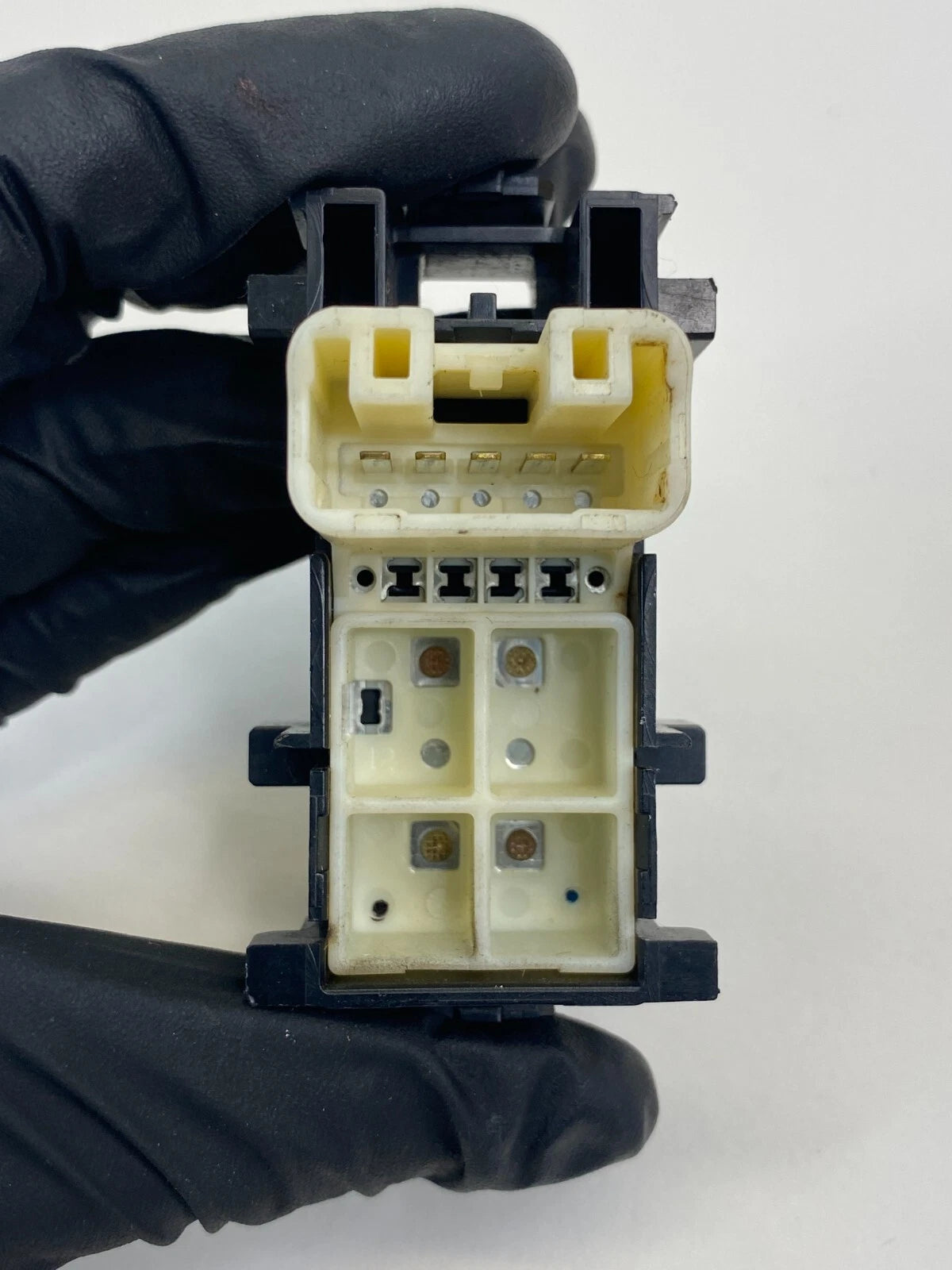 2008-2015 SCION XB 08-14 XD FRONT RIGHT SIDE DOOR POWER WINDOW SWITCH 1928298