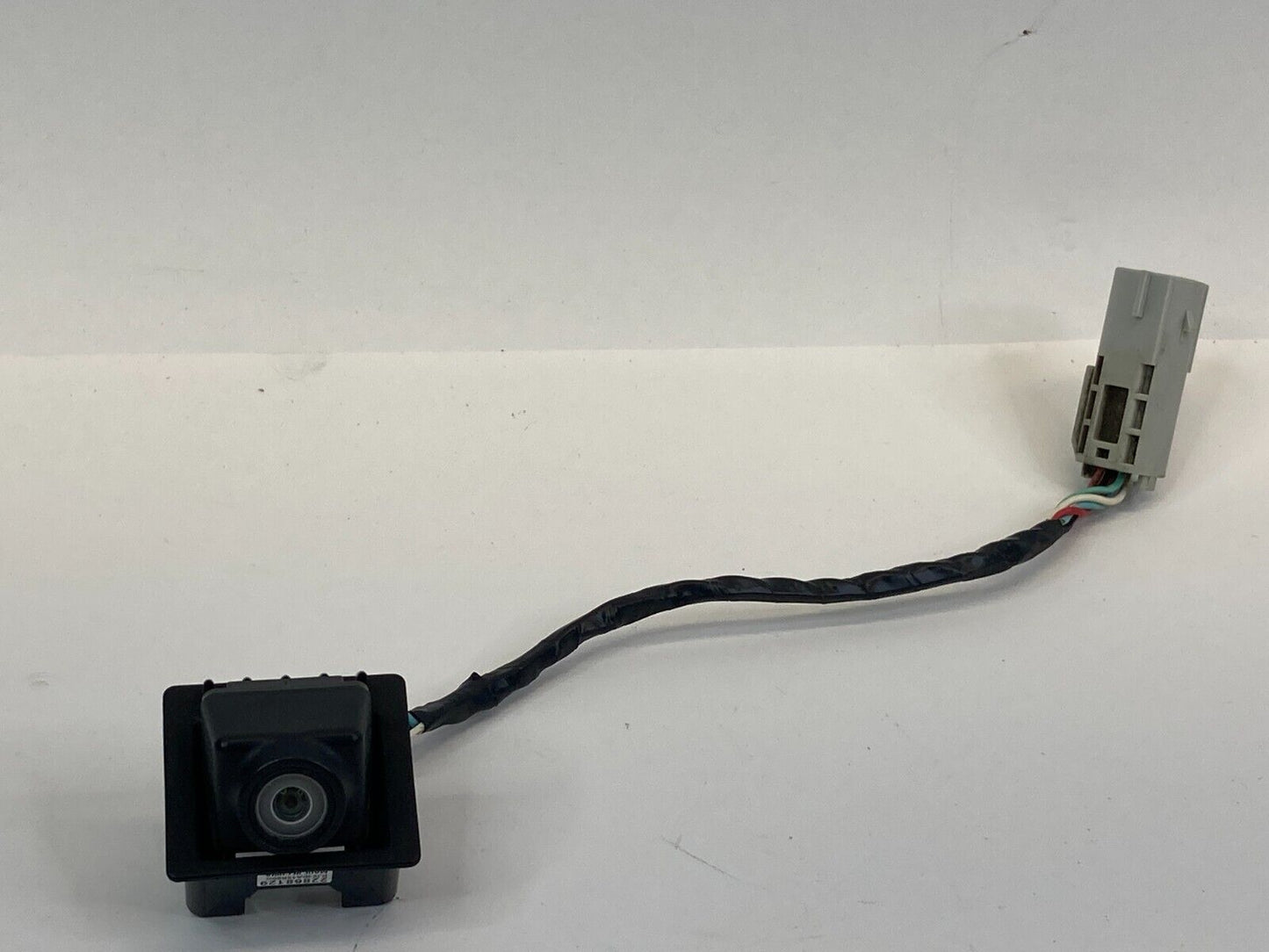 2014 2015 Chevrolet Equinox 15-22 Trax Rear View Park Assist Camera 22868129 OEM