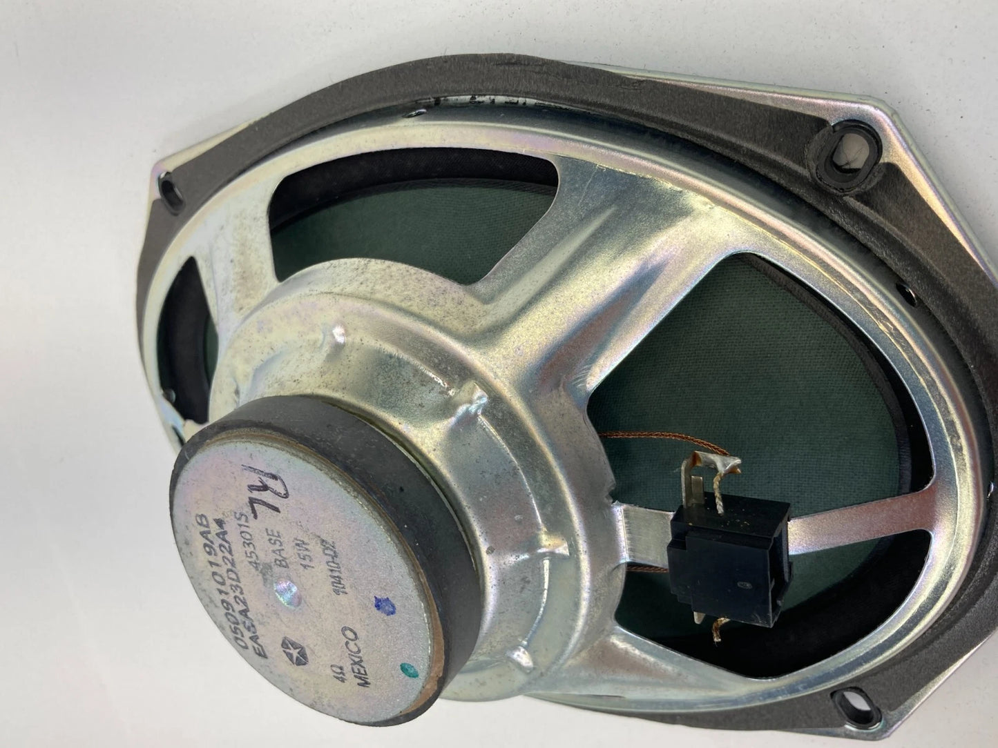 2007-2012 DODGE CALIBER REAR LEFT SIDE DOOR SOUND SYSTEM SPEAKER 05091019AB OEM
