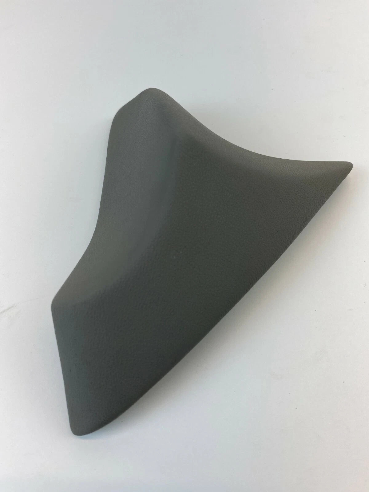 2011-2015 CHEVROLET CRUZE FRONT LEFT DRIVER SIDE INSTRUMENT PANEL MOLDING TRIM