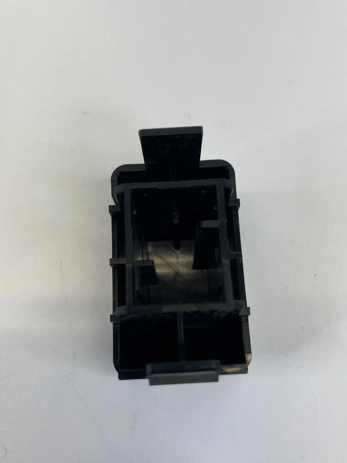 2010-2013 KIA FORTE FRONT LEFT DRIVER SIDE DASH BLANK COVER COVER HOLE SWITCH