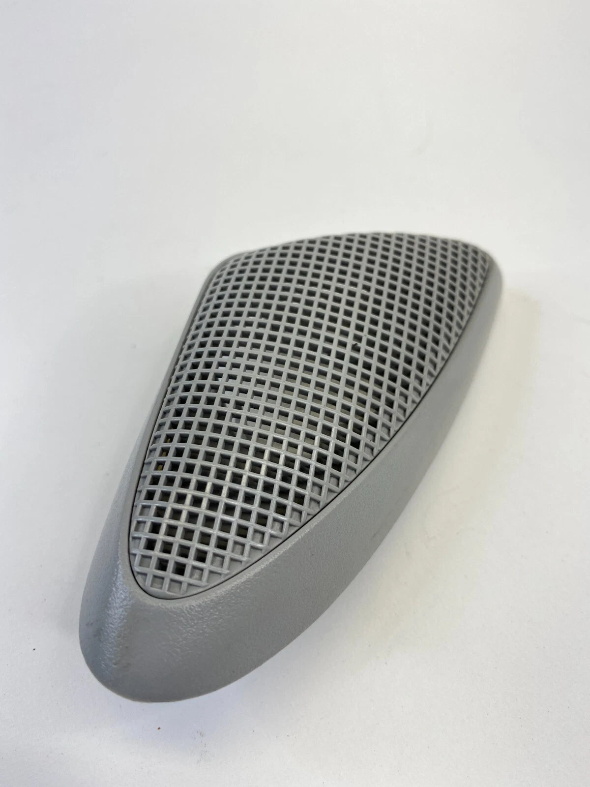 2004-2006 CADILLAC SRX RH RIGHT PASSENGER A PILLAR TWEETER COVER OEM 15214041