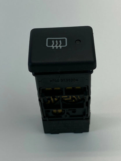 03 04 LAND ROVER DISCOVERY REAR DEFROST HEATED CONTROL SWITCH BUTTON YUG000760PU
