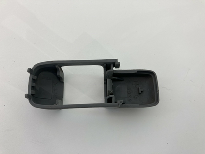 03 04 05 06 Kia Sorento Seat Belt Upper Slide Handle Bolt Trim Cover OEM