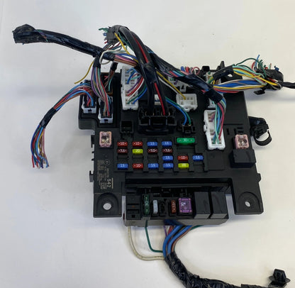 2011-2021 MITSUBISHI OUTLANDER SPORT INTERIOR CABIN FUSE BOX UNIT OEM 8637B542