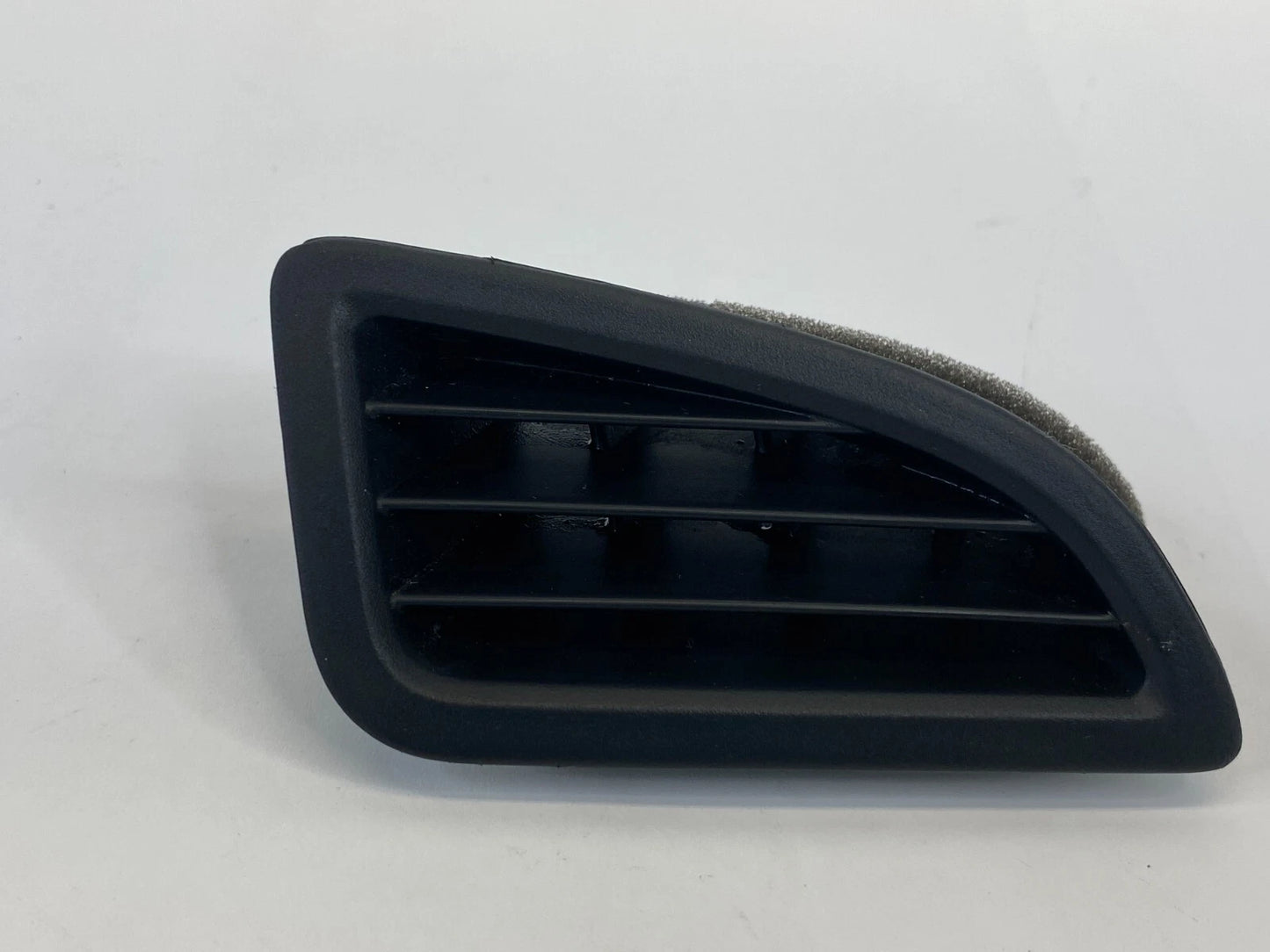 2011-2016 HYUNDAI ELANTRA DASH LEFT DRIVER AIR VENT DEFROSTER GRILLE 97390-3Y000