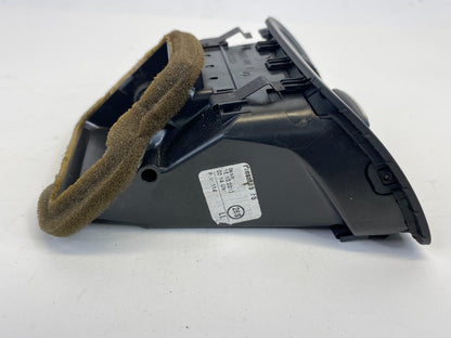 2009-2011 Volkswagen CC Front Left Side Outer Dash Air Vent Grille 3C1-819-701F