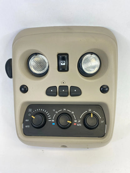 1999-2006 CHEVY TAHOE YUKON OVERHEAD CONSOLE DOME LIGHT CLIMATE CONTROL 15763048