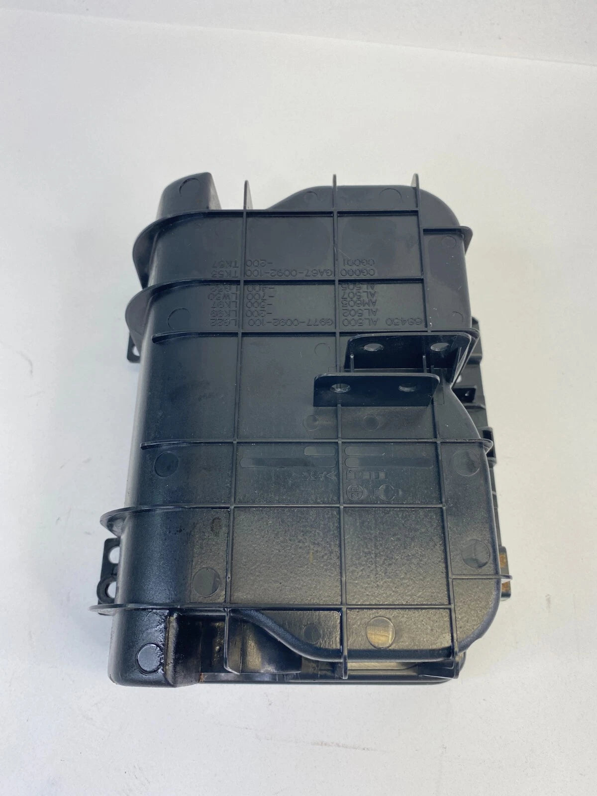2003 2004 INFINITI G35 CENTER CONSOLE CUP HOLDER STORAGE CUBBY 68430-AL507 OEM