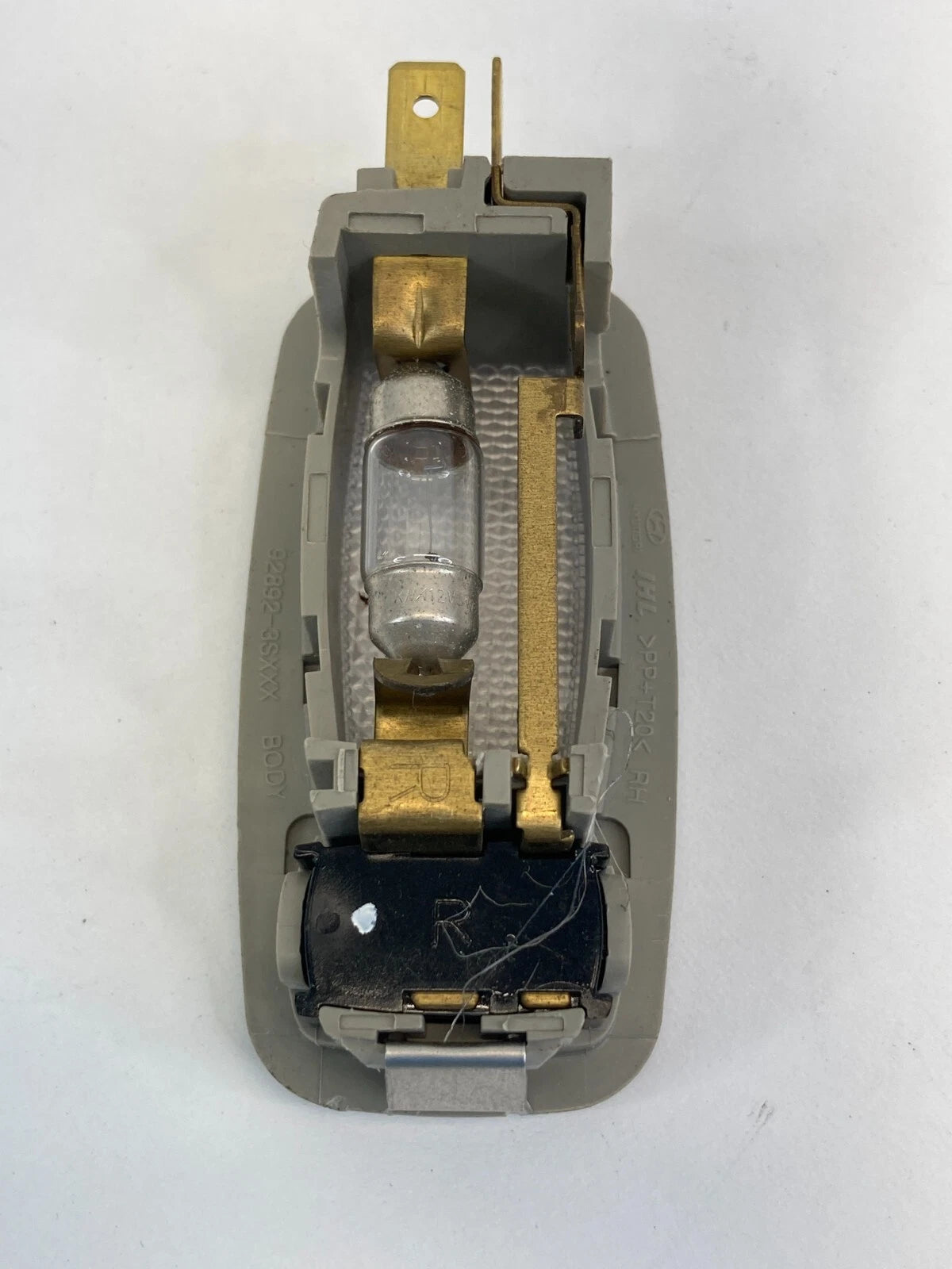 2012-2017 KIA RIO HATCHBACK ROOF RIGHT SUNVISOR MAP LAMP VANITY LIGHT 928923SXXX