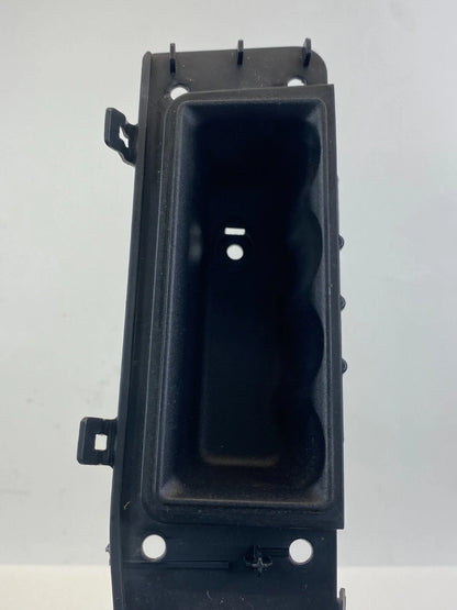 2011-2017 JEEP PATRIOT REAR RIGHT DOOR WINDOW SWITCH PLATE TRIM W/ PULL HANDLE