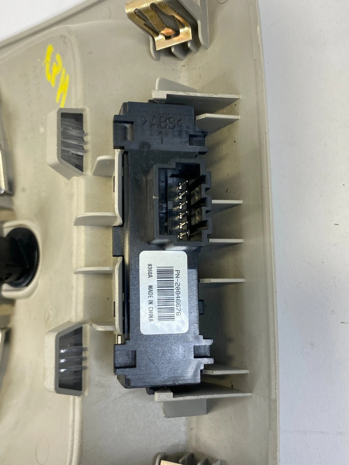 2010-2017 CHEVROLET EQUINOX FRONT OVERHEAD CONSOLE DOME LIGHT 20900984 OEM