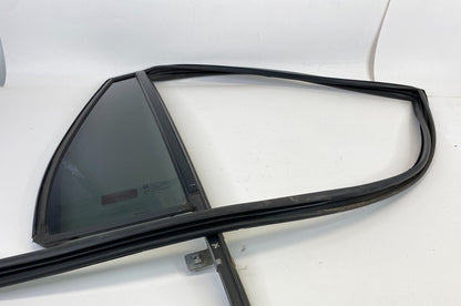 2008-2017 Buick Enclave Rear Right Side Door Vent Quarter Window Glass