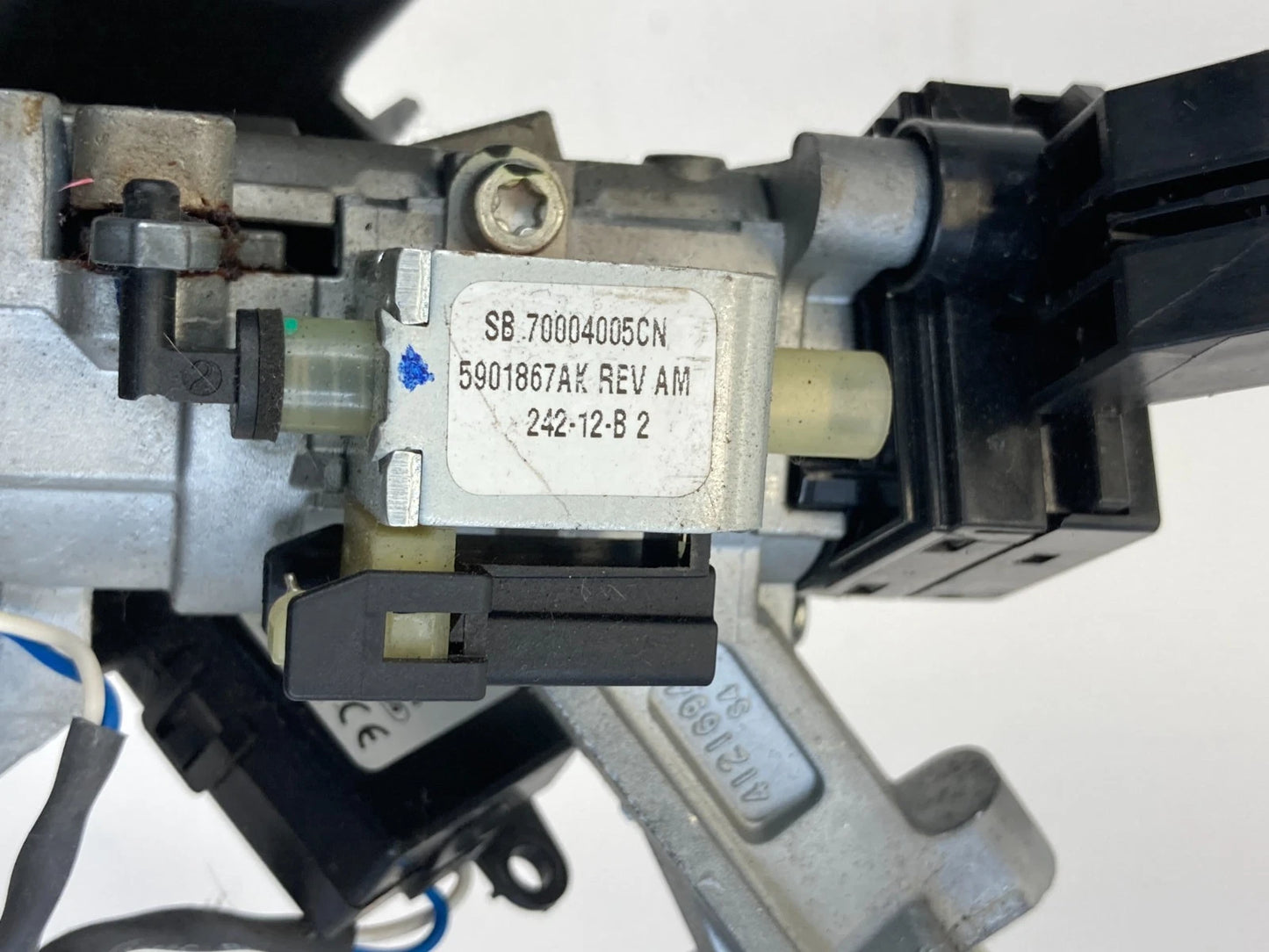 2011-2015 CHEVROLET CRUZE IGNITION SWITCH LOCK CYLINDER WITH KEY OEM 20939745