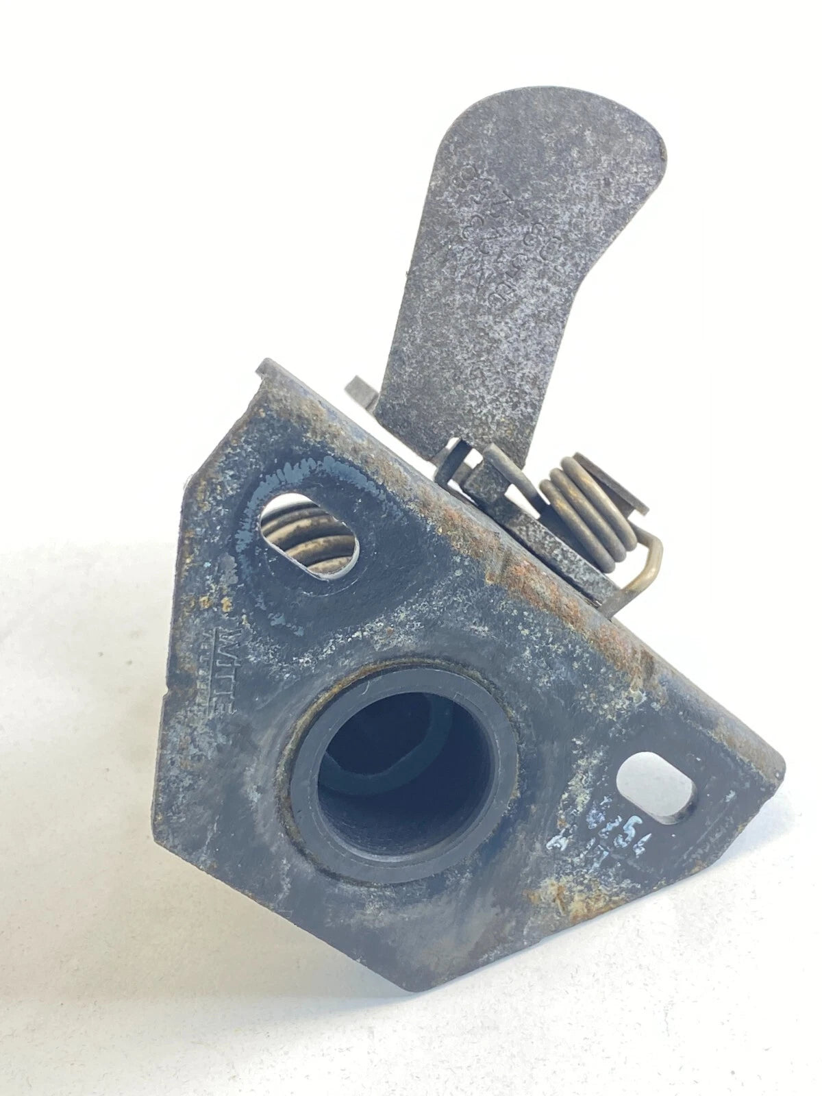 04 05 06 07 BMW 530I 525 HOOD BONNET SAFETY CATCH LATCH LOCK 5123-7034256 OEM