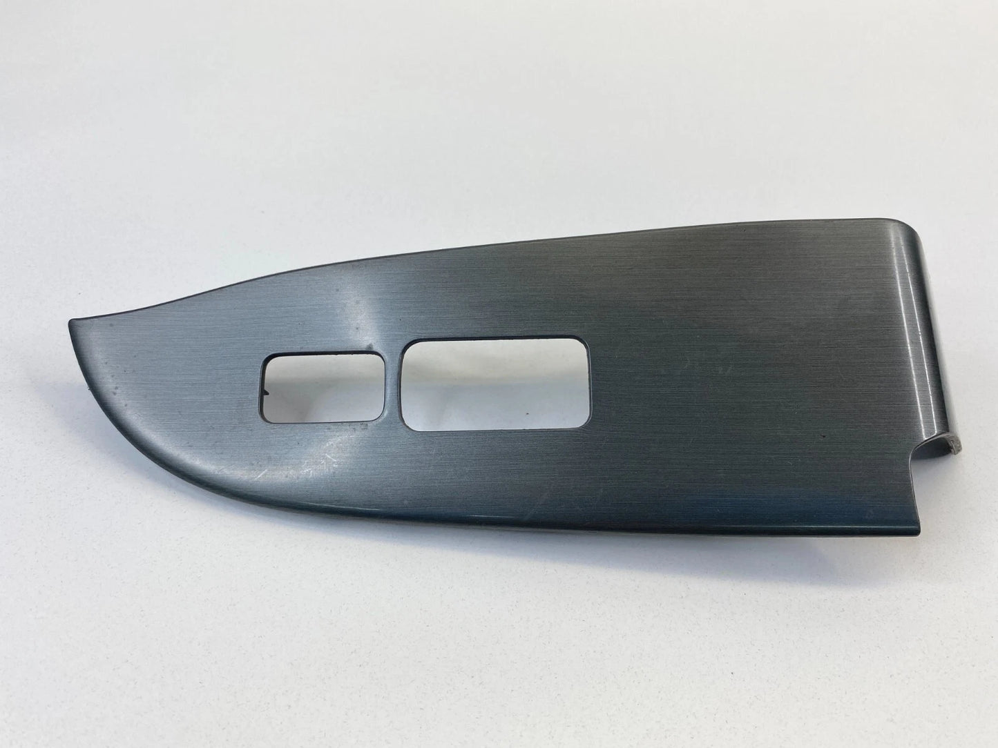 2005-2007 HONDA ODYSSEY FRONT RIGHT RH SIDE DOOR WINDOW SWITCH BEZEL TRIM OEM