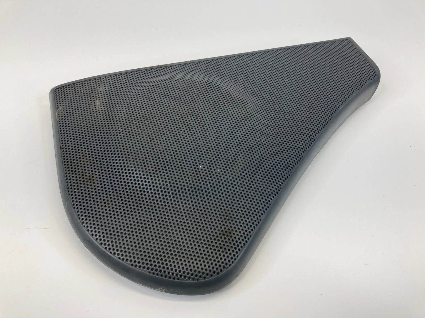 2003-2010 HONDA ELEMENT FRONT LEFT SIDE DOOR SPEAKER GRILLE COVER 83553-SCV-A010