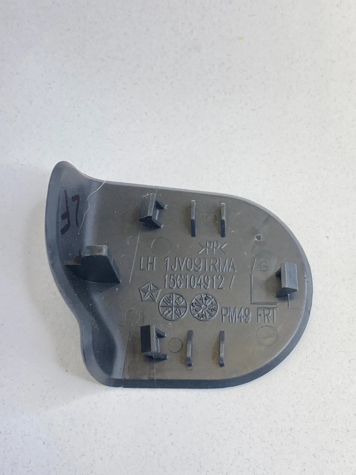 10 11 DODGE CALIBER FRONT LEFT INNER DOOR HANDLE SCREW CAP COVER OEM 1JV09TRMA