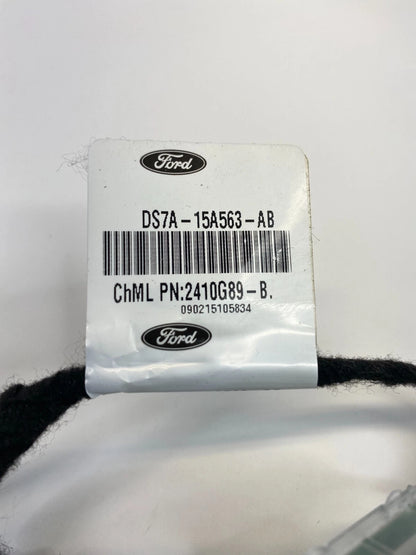 13-20 FORD FUSION FRONT RIGHT SIDE GLOVE BOX INTERIOR LIGHT LAMP DS7A-15A563-AB