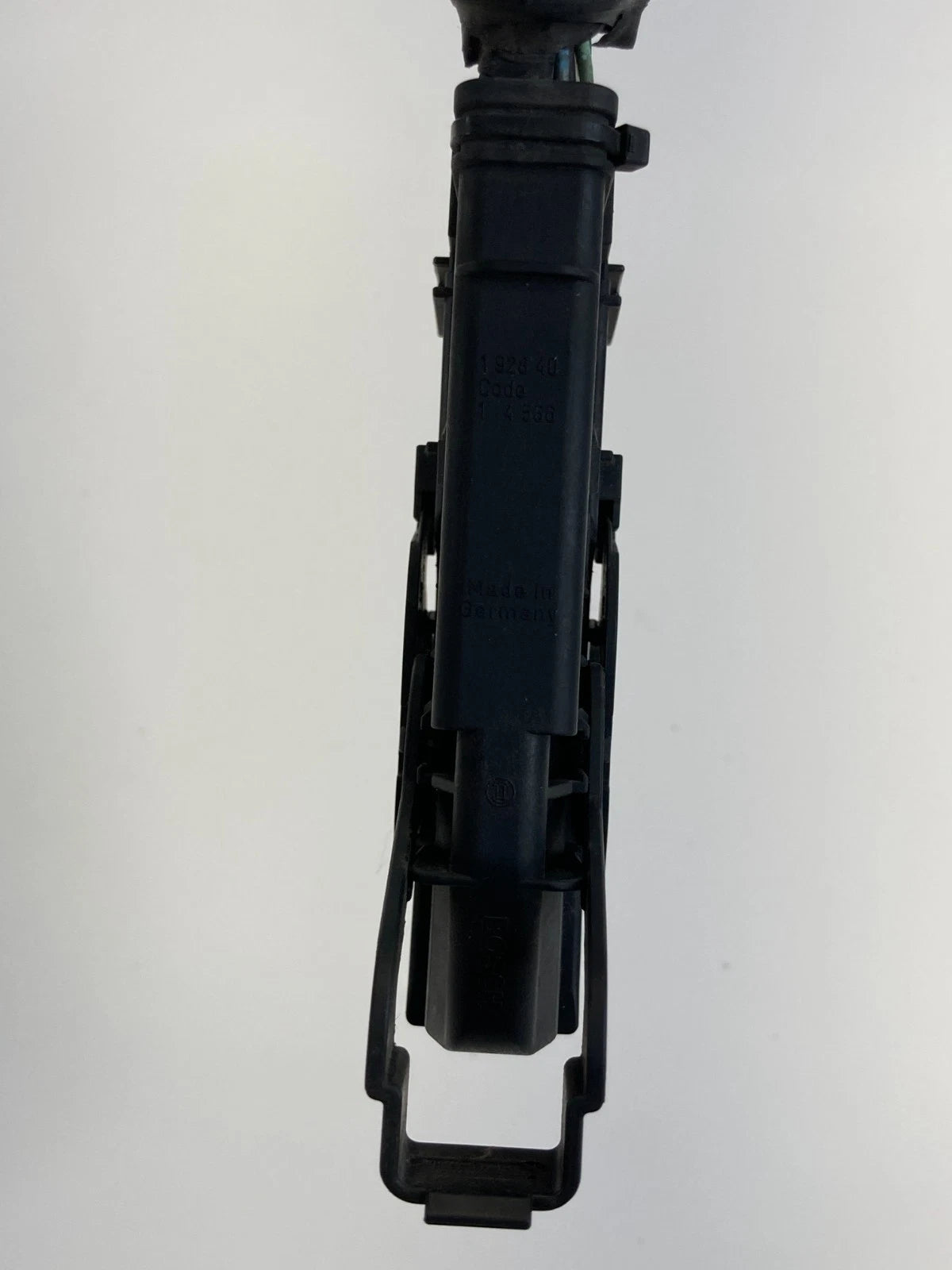 07 08 INFINITI G35 SEDAN 3.5L AT 4WD ABS ANTI LOCK BRAKE PUMP PLUG CONNECTOR OEM