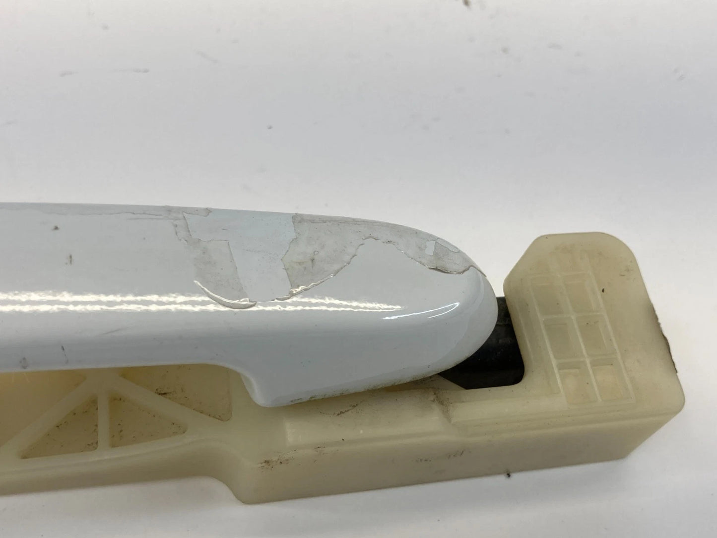 2006-2011 HYUNDAI ACCENT HATCHBACK FRONT RIGHT SIDE EXTERIOR DOOR HANDLE ASSY