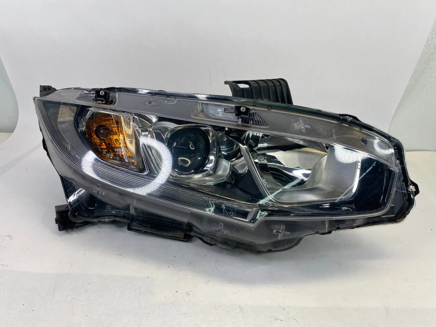 2016-2021 HONDA CIVIC RIGHT PASSENGER SIDE HALOGEN HEADLIGHT OEM 1EJ949782-02