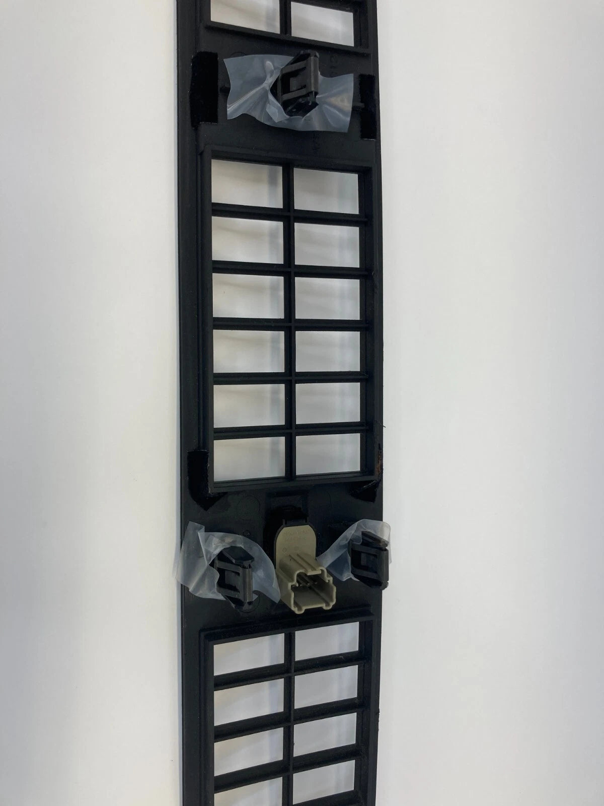 2007-2010 LINCOLN MKX DASH CENTER WINDSHIELD DEFROST AIR VENT GRILLE OEM