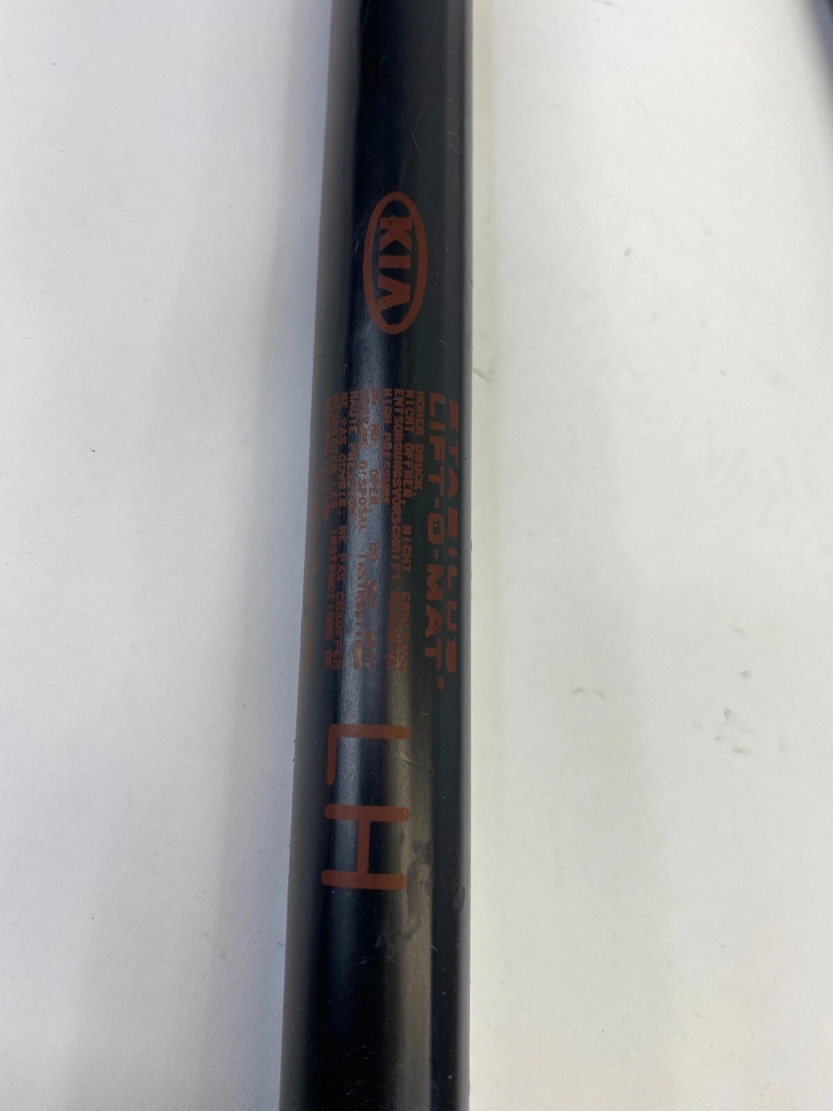 2005-2010 KIA SPORTAGE REAR TRUNK LUGGAGE LIFTGATE SHOCK STRUT SET 87170-1F100
