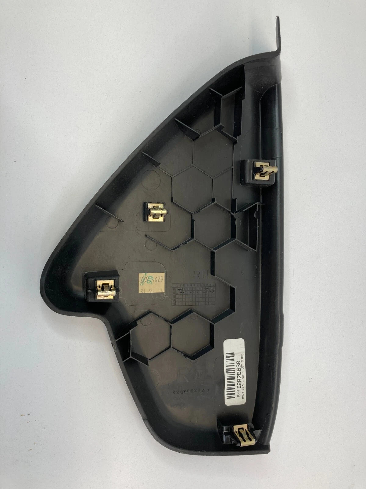 2013-2015 CHEVROLET MALIBU DASH RIGHT PASSENGER SIDE COVER END CAP 22878629 OEM