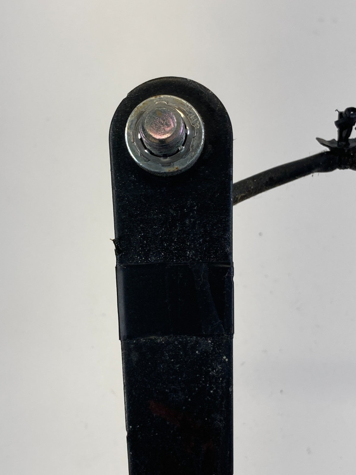 2009-2014 Nissan Murano Front Left Driver Side Seat Belt Buckle Assy OEM