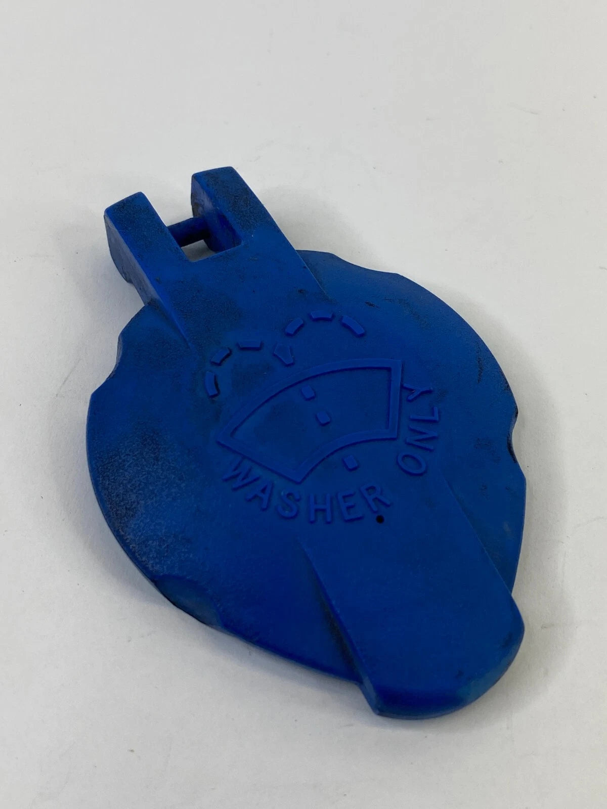 2004 2005 2006 KIA SPECTRA WINDSHIELD WIPER WASHER RESERVOIR CAP OEM