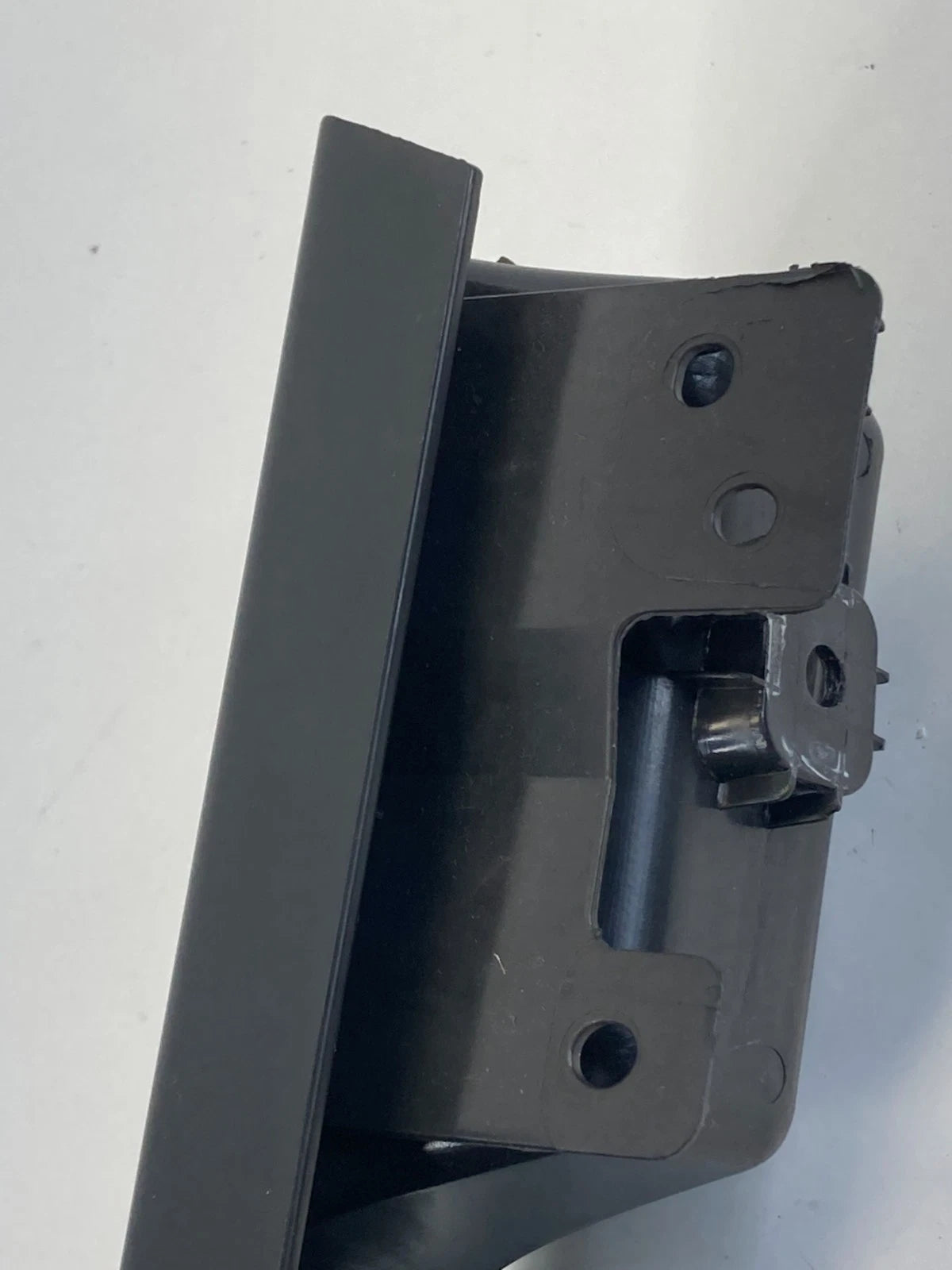 2011-14 Chevrolet Cruze Front Right Door Control Window Switch w/Bezel 877569434