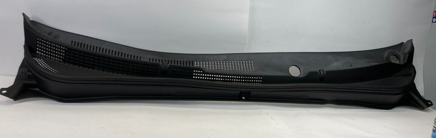 2011-2014 Hyundai Sonata Front Windshield Cowl Grille Vent Panel 86150-3S000 OEM