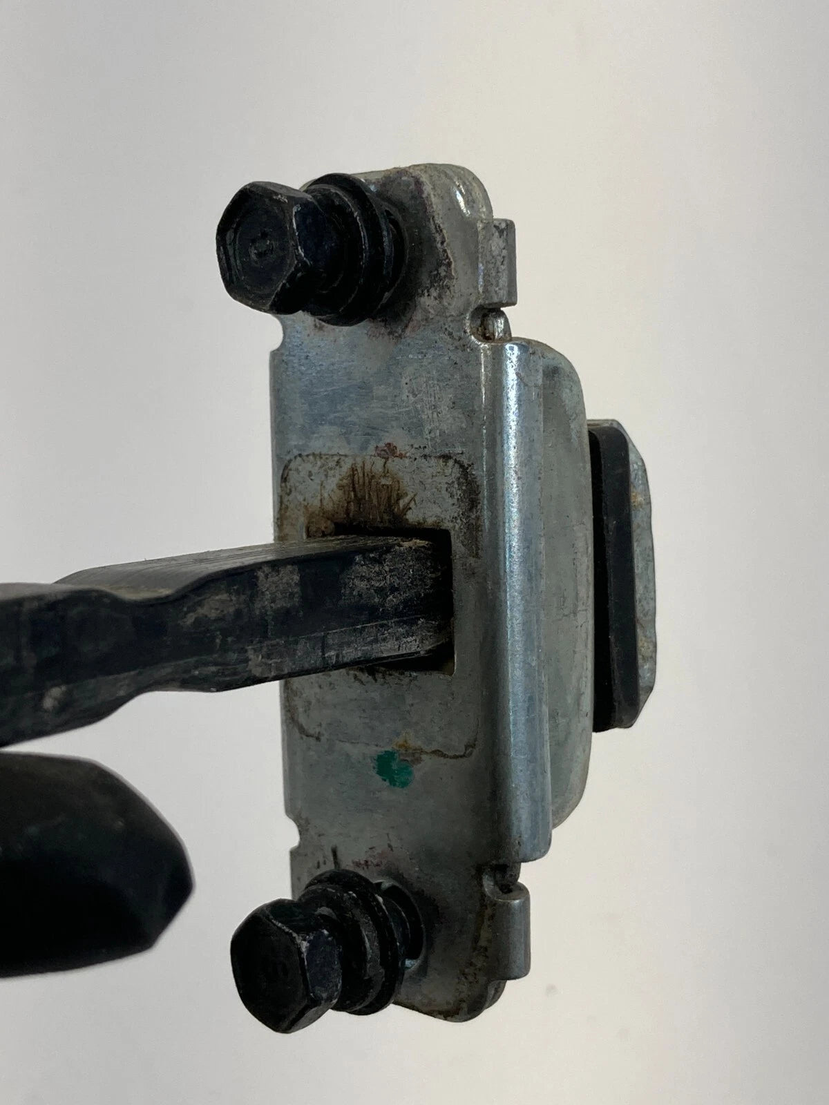 2011-2014 HYUNDAI SONATA REAR RIGHT SIDE DOOR CHECK ARM HINGE STOPPER DETENT