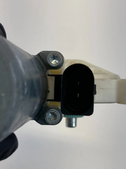 2010-2019 FORD TAURUS REAR LEFT SIDE DOOR POWER WINDOW MOTOR