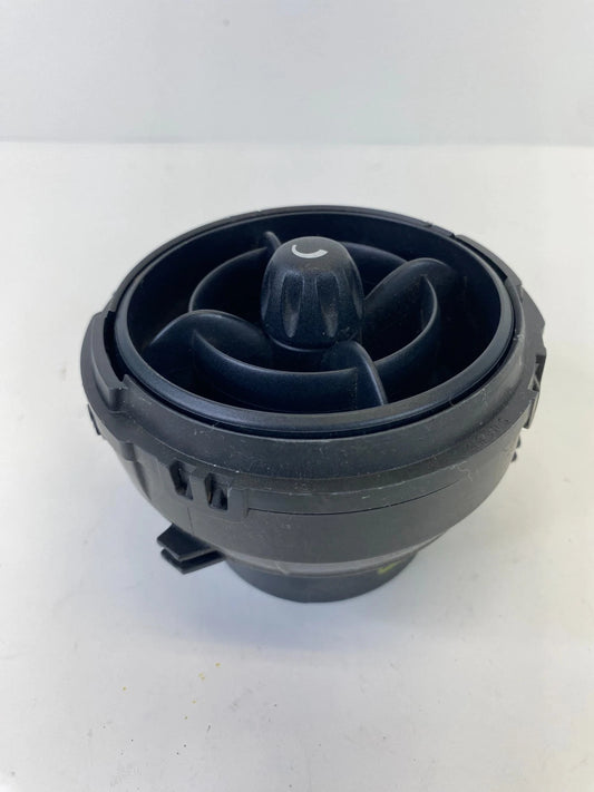 2007-2013 MINI COOPER FRONT RIGHT OUTER DASH AC AIR VENT OUTLET OEM RG-23990-130