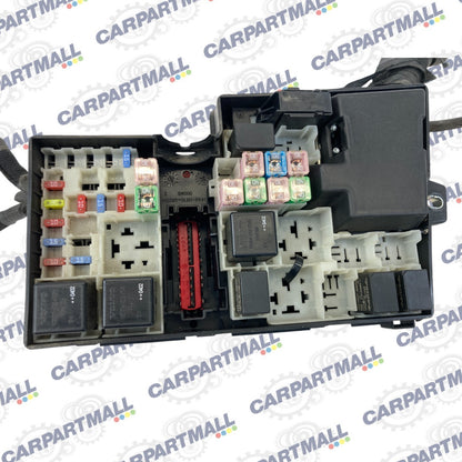 2004-2011 Volvo S40 2.4L Engine Fuse Relay Box Compartment 8688040 OEM