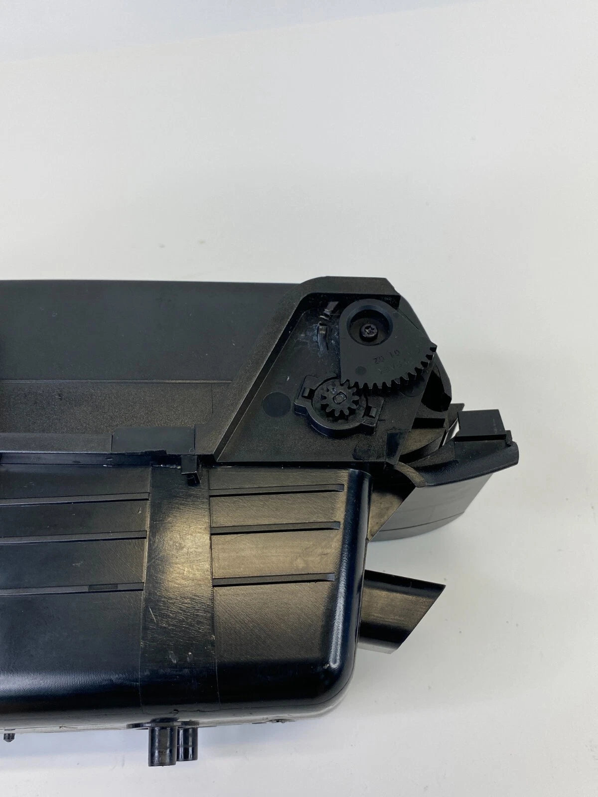 09 10 535I XDRIVE 04-07 BMW 530I CENTER CONSOLE ARMREST TRAY BOX 51167112395 OEM