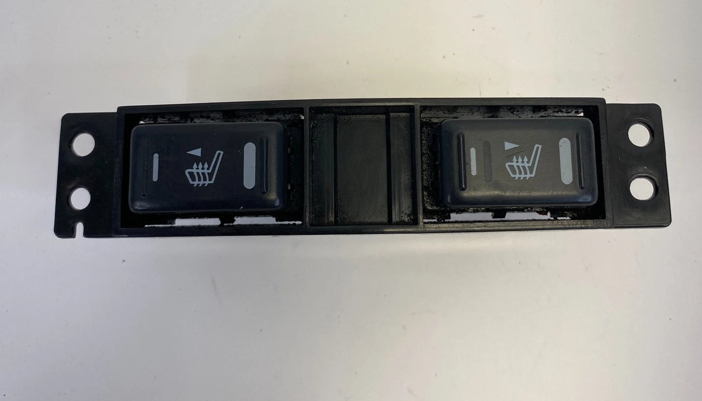 2003-2007 INFINITI G35 SEDAN LEFT & RIGHT HEATED SEAT SWITCHES PAIR SET OEM