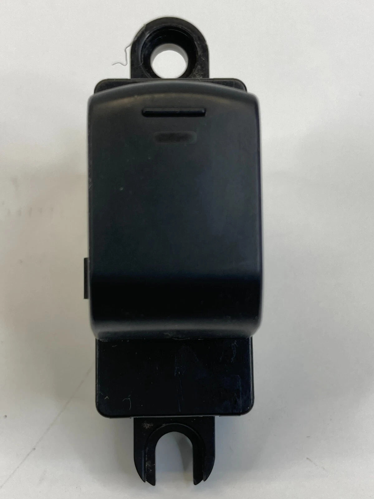 2004-2008 NISSAN MAXIMA REAR RIGHT BACK DOOR WINDOW CONTROL SWITCH BUTTON OEM
