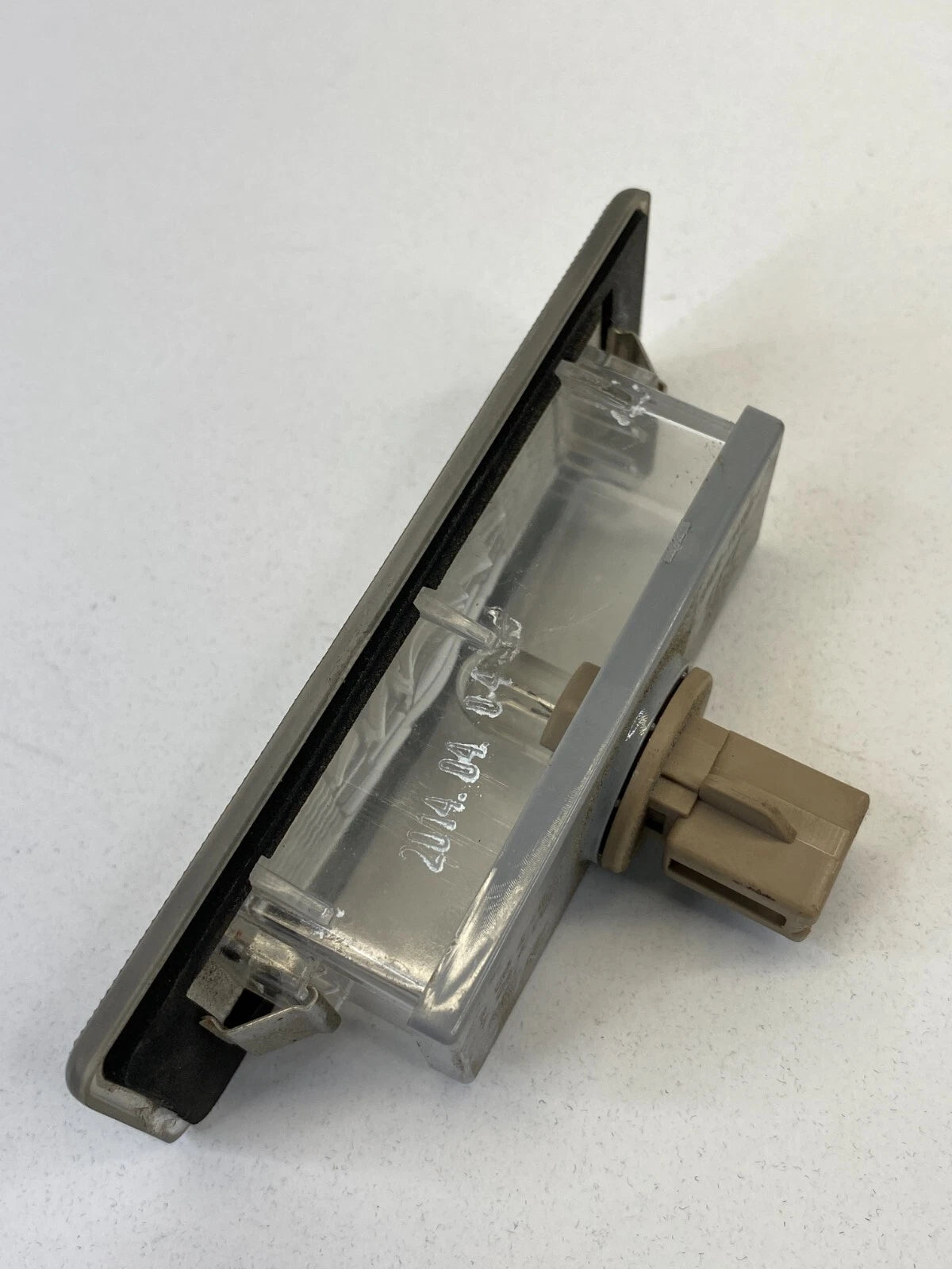 15 16 17 HYUNDAI SONATA SEDAN REAR TRUNK LICENSE PLATE LIGHT LAMP 92501-2G0 OEM