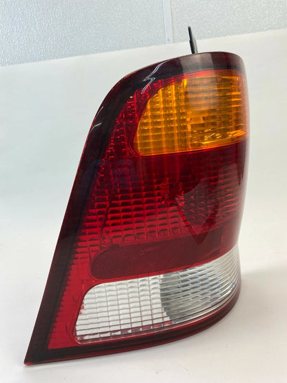 1999-2003 FORD WINDSTAR REAR LEFT TAILLIGHT TAIL LAMP ASSEMBLY YF22-13B505-B OEM