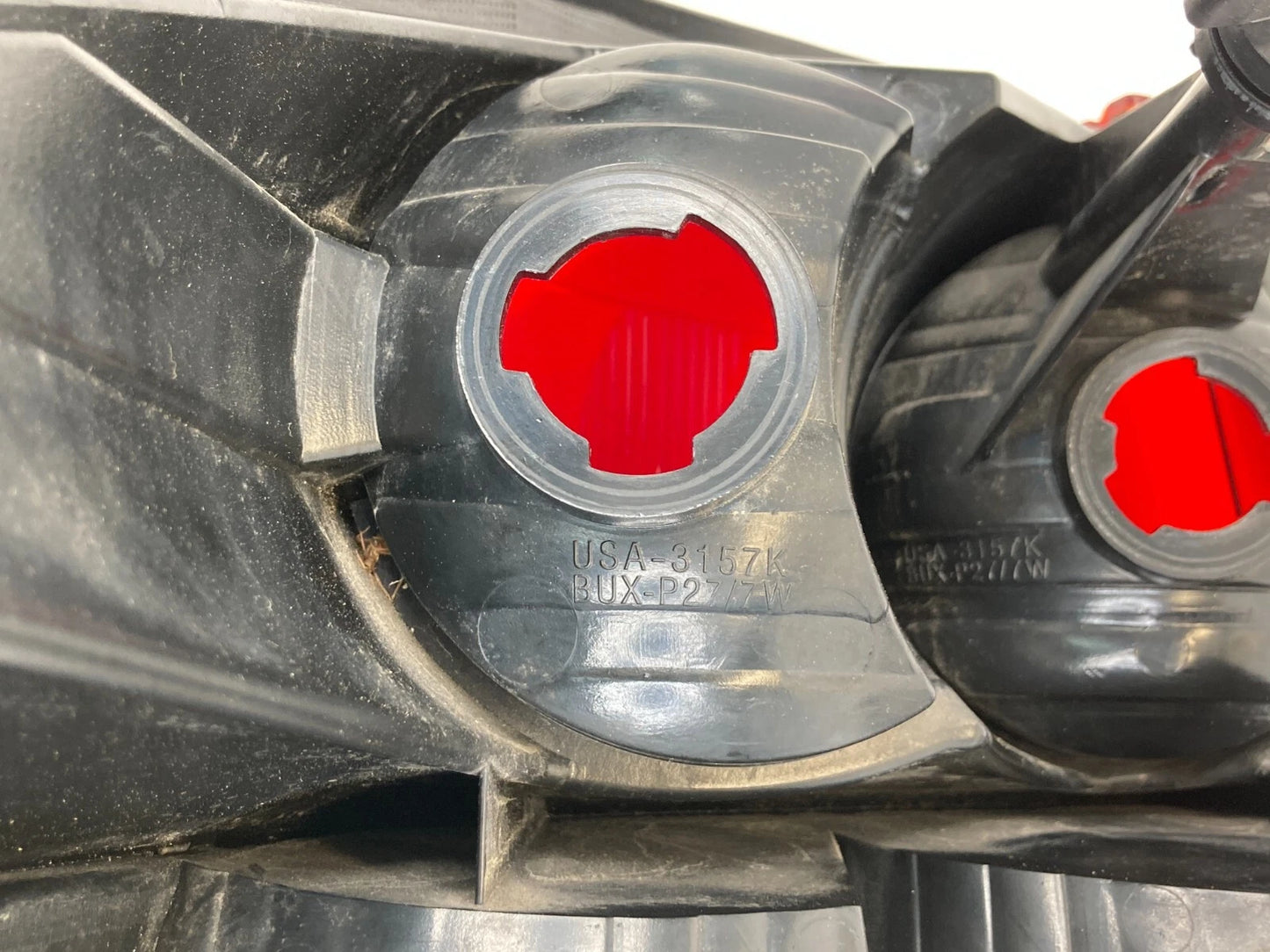 2008-2010 DODGE AVENGER REAR RIGHT PASSENGER SIDE TAIL LIGHT TAILLIGHT LAMP OEM